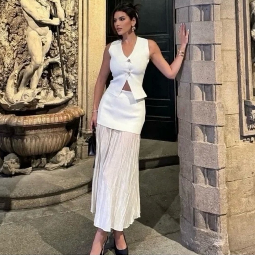 ZARA NWT Maxi Combo Skirt - CREAM